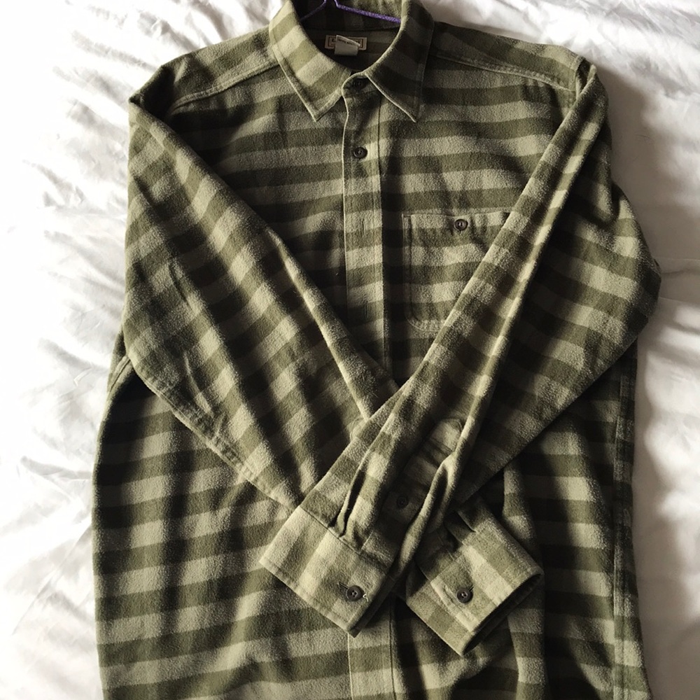 Green L.L. Bean flannel, Men’s Medium